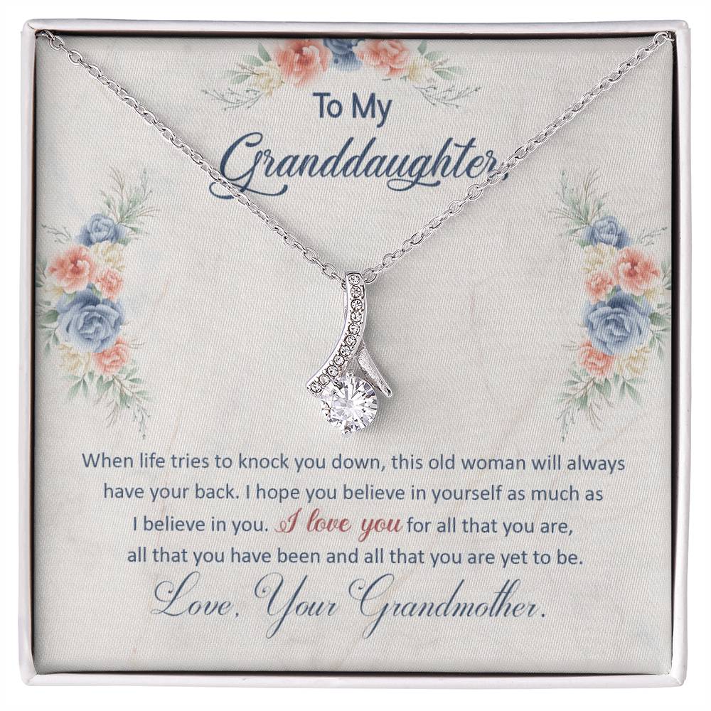 I Have Your Back – Alluring Beauty Necklace