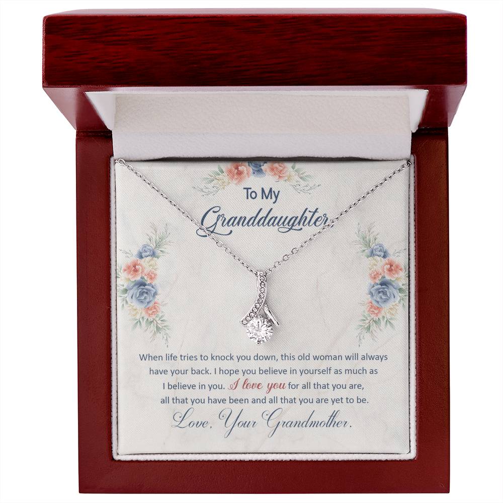 I Have Your Back – Alluring Beauty Necklace